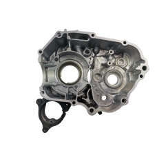 Крышка картера нижняя правая D4 50